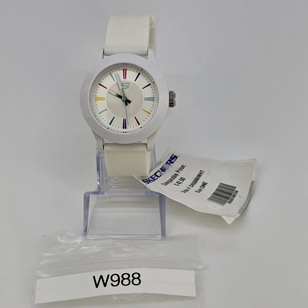 Sketchers Women's Watch‎ 40MM White Dial White Plastic Bands New Battery